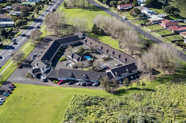One of New Zealand's biggest privately-owned hotel and motel chains located in Auckland is on the market for sale