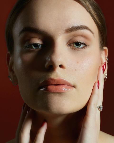 Lip Filler Guide &#8211; Cupid's Bow, Ratios & Hydration Tips