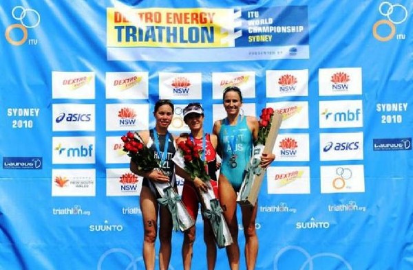 Andrea Hewitt gained the second place in the first leg of Triathlon World Championship Series in Sidney