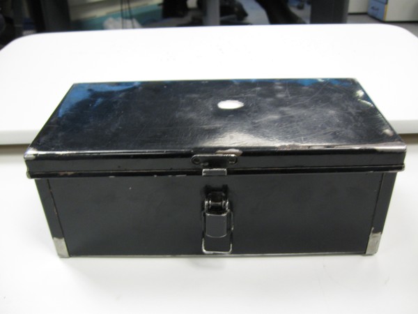 Photo of cash tin