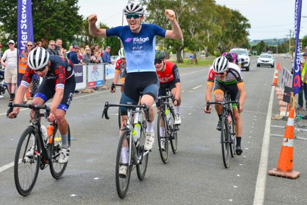 Compulsory photo credit; Cycling Southland;  1:Canterbury University student Ollie Jones(Ridge Homes)  backed up pre-race favouritism to win the elites men's race in the opening round of Calder Stewart Cycling Series, the Wensleys Cycles Southland Classic