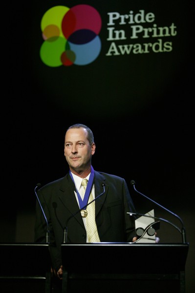 Fonterra Canpac print plant manager Greg Wardrop receiving the Supreme Pride In Print Award
