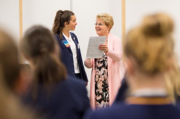 Holly Evans in a masterclass with Dame Malvina Major