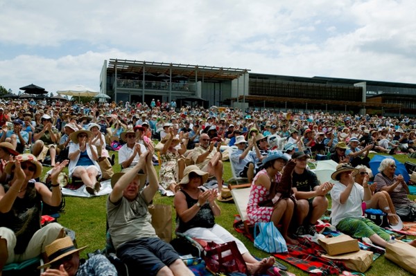 The Crowd at last year's Summer MatinÃƒÂ©e 