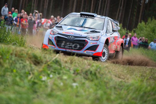 Hayden Paddon and John Kennard impressed many with their pace on the opening stage of day two of WRC Lotos Rally Poland. 