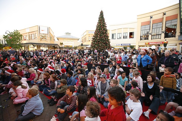 Botany Town Centre Santa SoupOpera Charity Concert