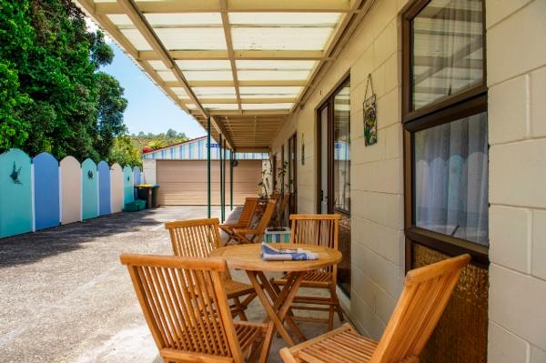 Uniquely Whitianga, the delightful motel with it's charming beachside decor is selling the Freehold Going Concern