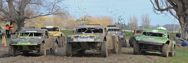 Spectacular offroad racing action