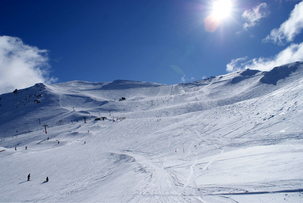 Mt Hutt looking up to the summit