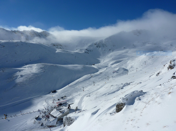 Overlooking a 'picture perfect' Remarkables Ski area with its 80cm of new snow.