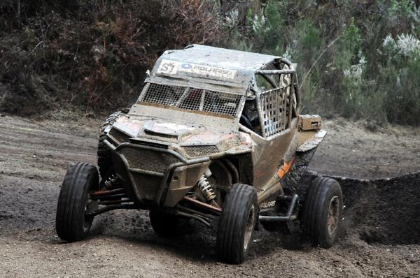 Ben Thomasen rounds the final corner on his way to winning the 2017 Polaris NZ 1000