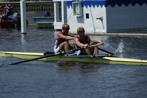Waiariki RC�s Hamish Bond and Eric Murray had a comfortable win in the heat of the men�s pair event