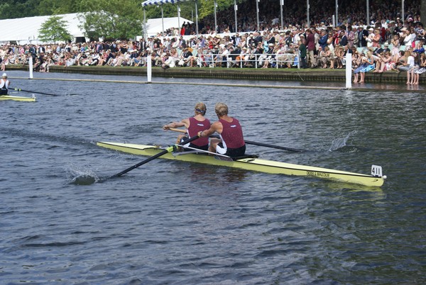 Hamish Bond and Eric Murray wowed the crowds with a dominant win over the top British crew of Peter Reed and Andrew Triggs Hodge.