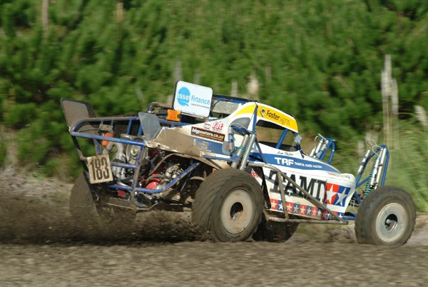 leading competitor Ian Foster in his Ryan class one single-seater