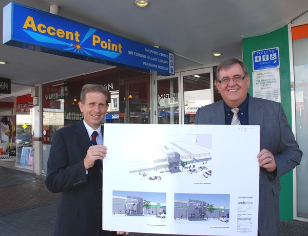  KCL Properties' Managing Director Bryce Barnett (right) and Papakura Mayor Calum Penrose with concepts for the development