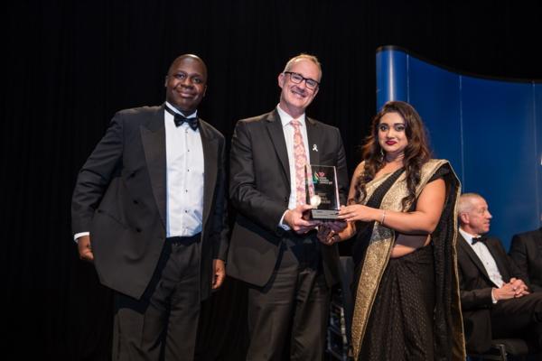 Forever Shine Beauty Therapy in Auckland wins at the Tenth Annual Indian Newslink Indian Business Awards.