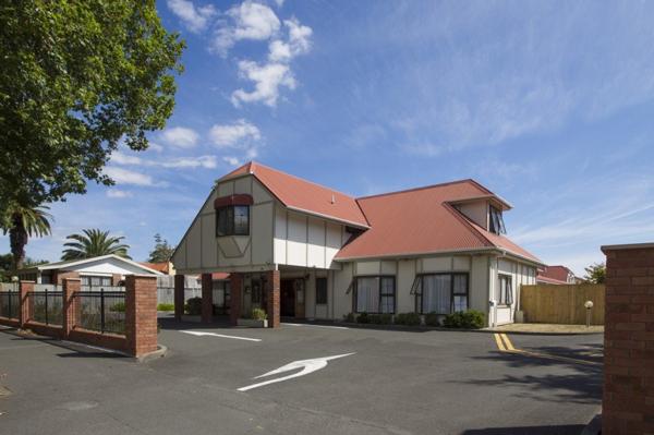 The quiet Aspen Manor Motel is the leading accommodation in Hamilton East and is the closest accommodation to some of Hamilton's greatest events and attractions.