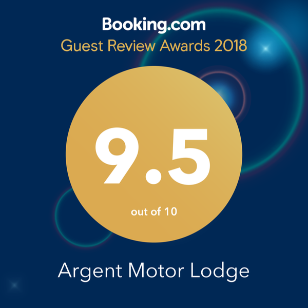 Waikato's hospitality heroes: Outstanding Hamilton motel Argent Motor Lodge wins the 2018 Guest Review Award from Booking.com