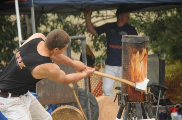 Top axemen show their skills at new wood chopping event 