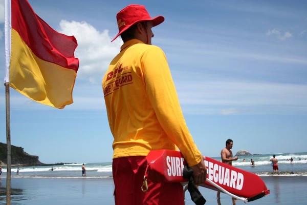 Support Surf Life Saving on National Jandal Day
