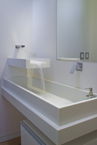Mal Corboy - wining bathroom