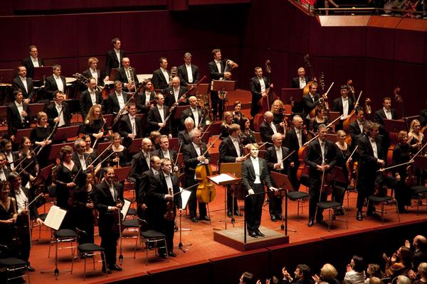 NZSO Music Director Pietari Inkinen leading the NZSO