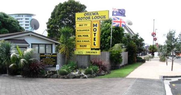 Street view entrance Orewa Motor Lodge