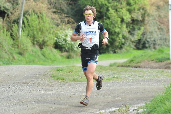 Sam Clark on the run at the Horizon Motu Challenge