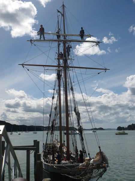 Tucker Thompson�s 7-day youth Sail Training voyages