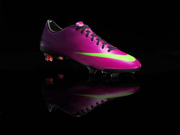 Nike Mercurial Vapor IX...can you handle the speed? 