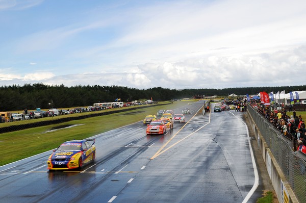 Race 2, Teretonga