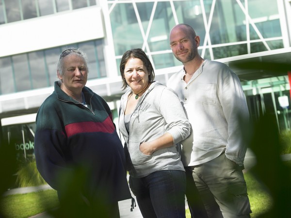 Rangi Carroll, Uvanna Hodge and Danny Frazer -  Wintec 2009 Adult Learners Award recipients