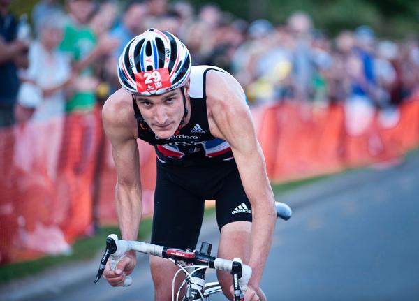 Laurent Vidal winning the 2011 Contact Tri Series in Wanaka.