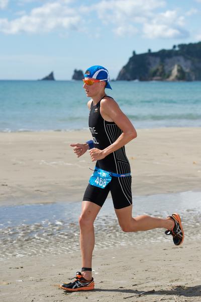 Alexi Petrie on the beach run