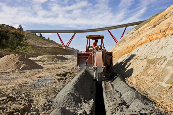 Works under Hillcrest Overbridge