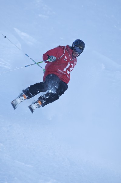 Australia's Watkin McClennan leaping and bounding down the course of the Big Mountain Day of the World Heli Challenge