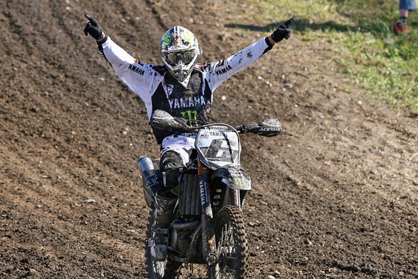 Coppins triumphs with double victory in German MX GP