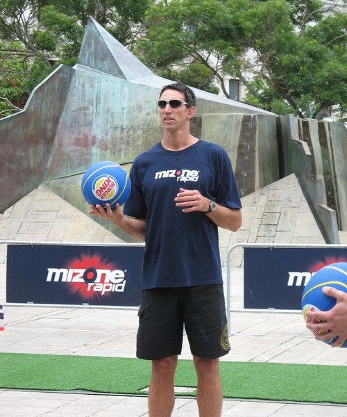 Ian Jones sizes up the basketball hoop at the Mizone Rapid Ultimate Sports Presenter 2007 