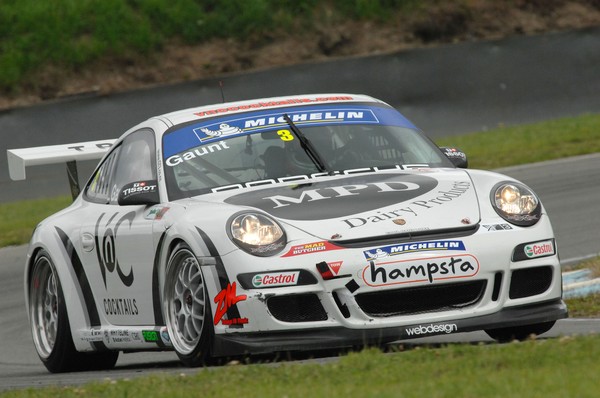 Current points leader in the Porsche GT3 Cup Challenge Daniel Gaunt finished second in today's first race of the series fourth round of championship racing being held near Timaru
