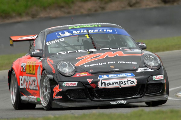 Triple X Motorsport driver Craig Baird in the ZM Mad Butcher Porsche 997 showed a clean pair of heels to his counterparts by winning today's opening Porsche GT3 Cup Challenge fourth round race at Timaru