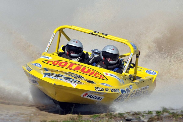 Heading the assault on the Jetpro Jetsprinting title, Wanganui's Leighton and Kelly Minnell start the six round 2010 season at their home track.