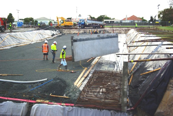 Construction of Dargaville�s 50 metre pool