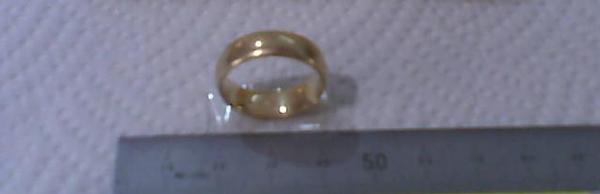 Women's wedding band