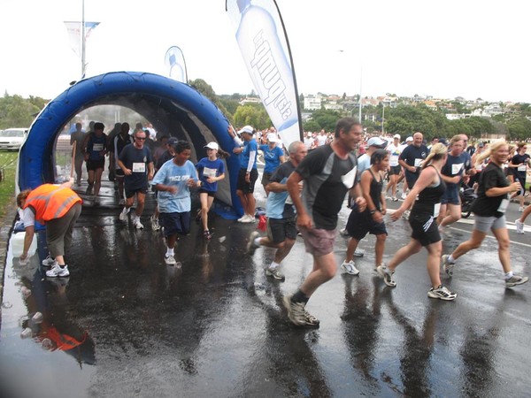 Round the Bays water tent