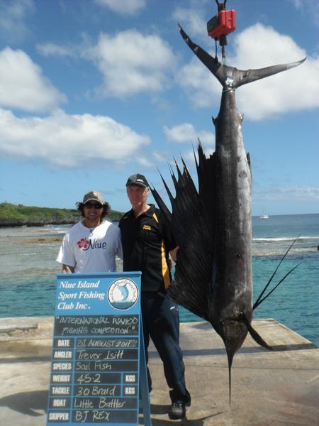 Winning angler Trevor Issit and skipper BJ Rex.