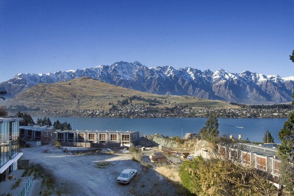 A hotel site in central Queenstown with state highway frontage and spectacular lake and mountain views that is on the market as a mortgagee sale