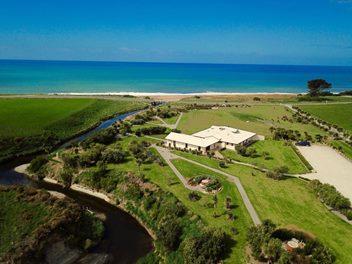 Retreat for sale located beach-side Oamaru Otago New Zealand