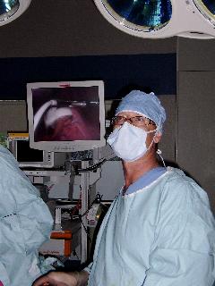 Mr David Schroeder performs the LAP-BANDÂ®  procedure in his new Surgical Obesity Service clinic