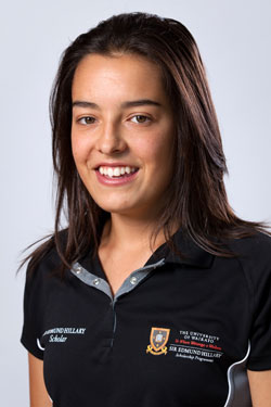 Leading junior squash player Emma Millar
