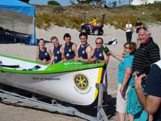 Papamoa Rotary Donates Surf Boat 